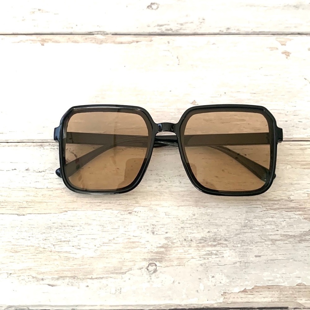Unisex Mens Womens Square Sunglasses Polarized Lenses Black NEW